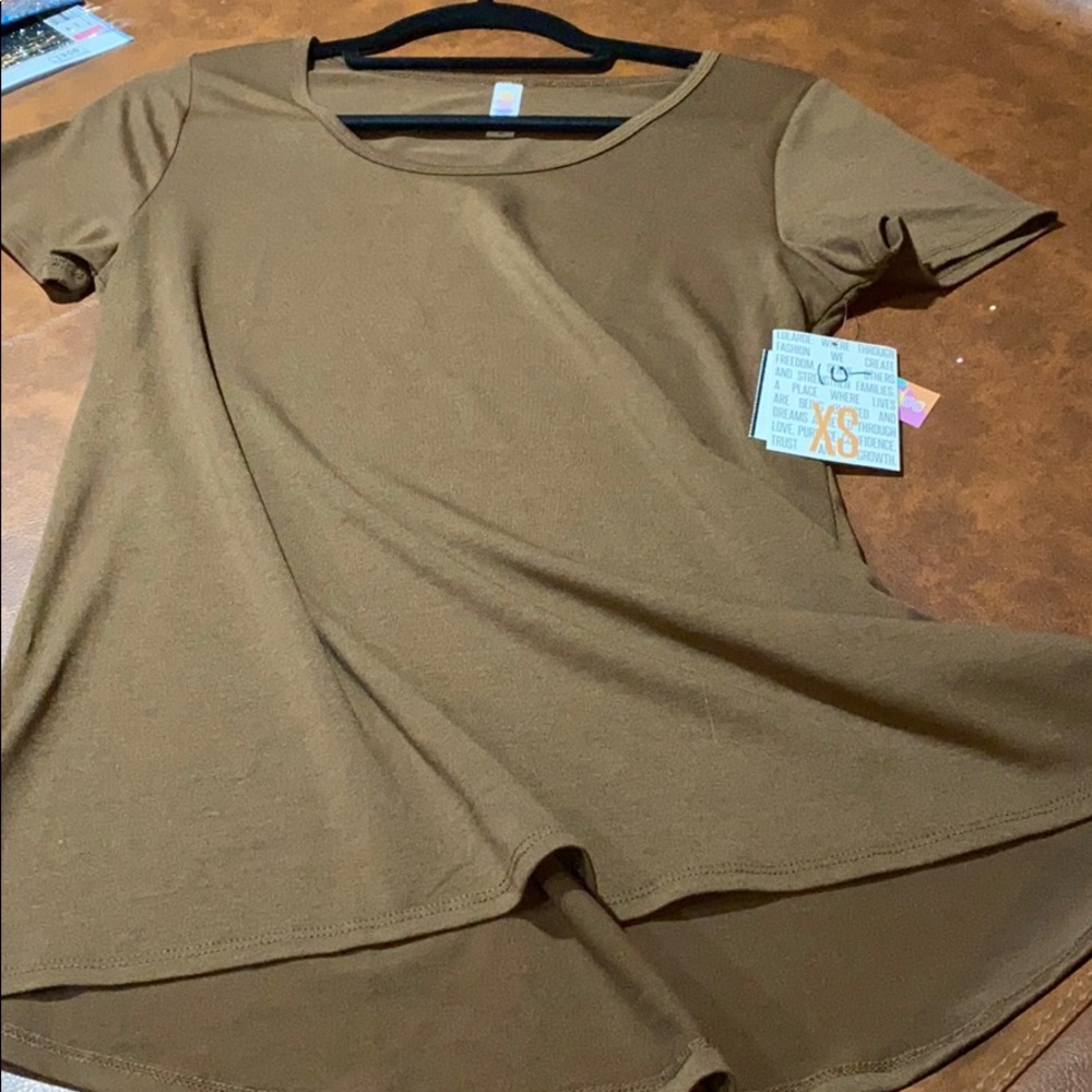 LuLaRoe Classic-T
